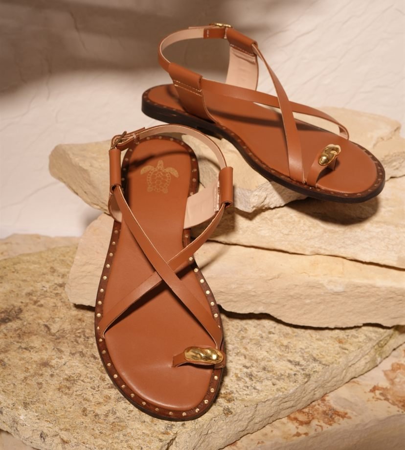 Giu — sandalia de tiras con aplique